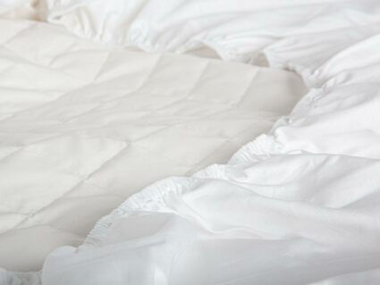 Наматрасник German Grass MATTRESS COTTON DRYSOFT GRASS непромокаемый с юбкой 140х200